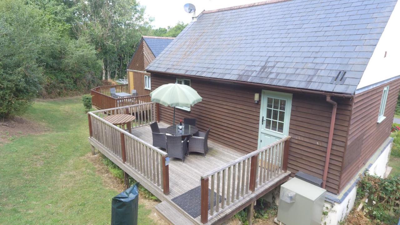 The Nineteenth, Oakridge St Mellion, Free Golf/Spa Exterior foto
